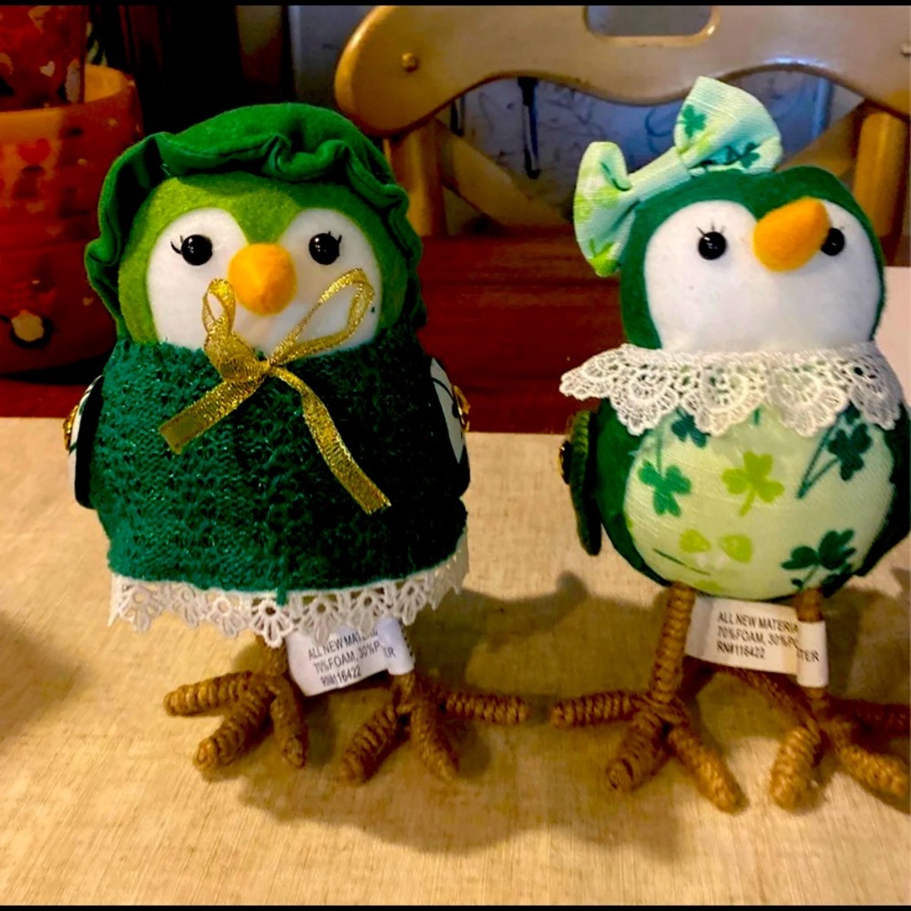 Rare mom and daughter felt birds